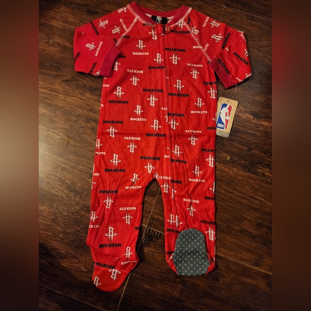 NBA Houston Rockets infant sleeper.